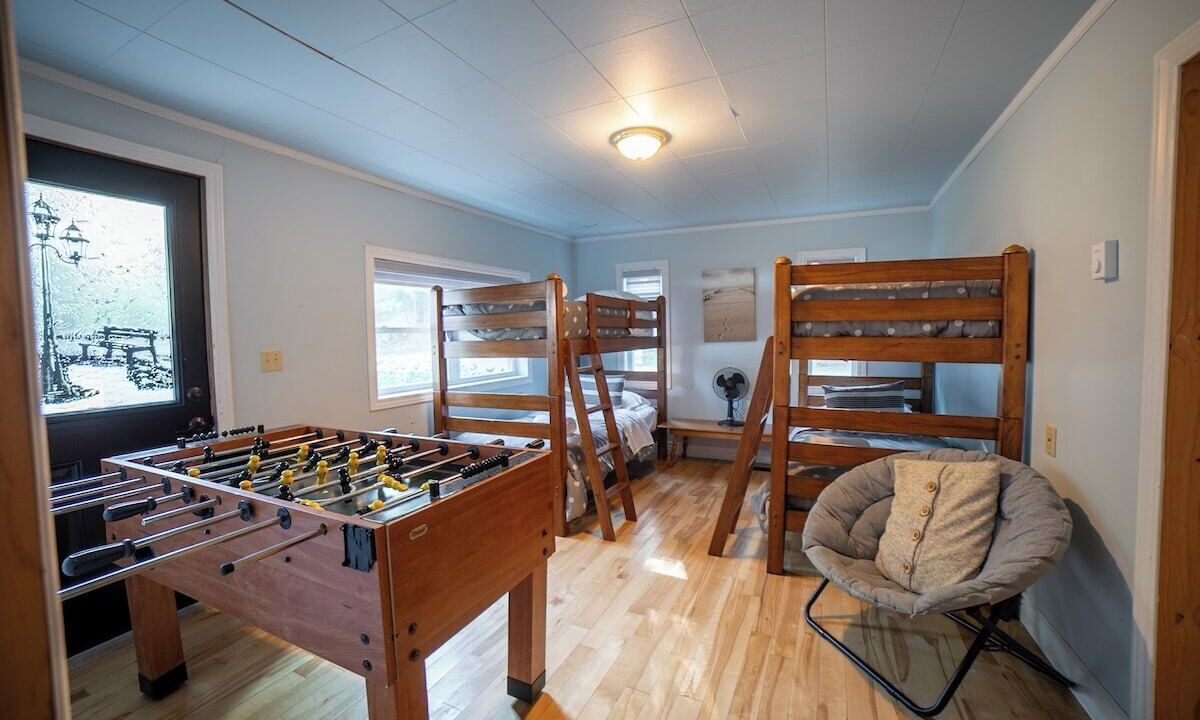 Photo of Bedroom in Algonquin Highlands