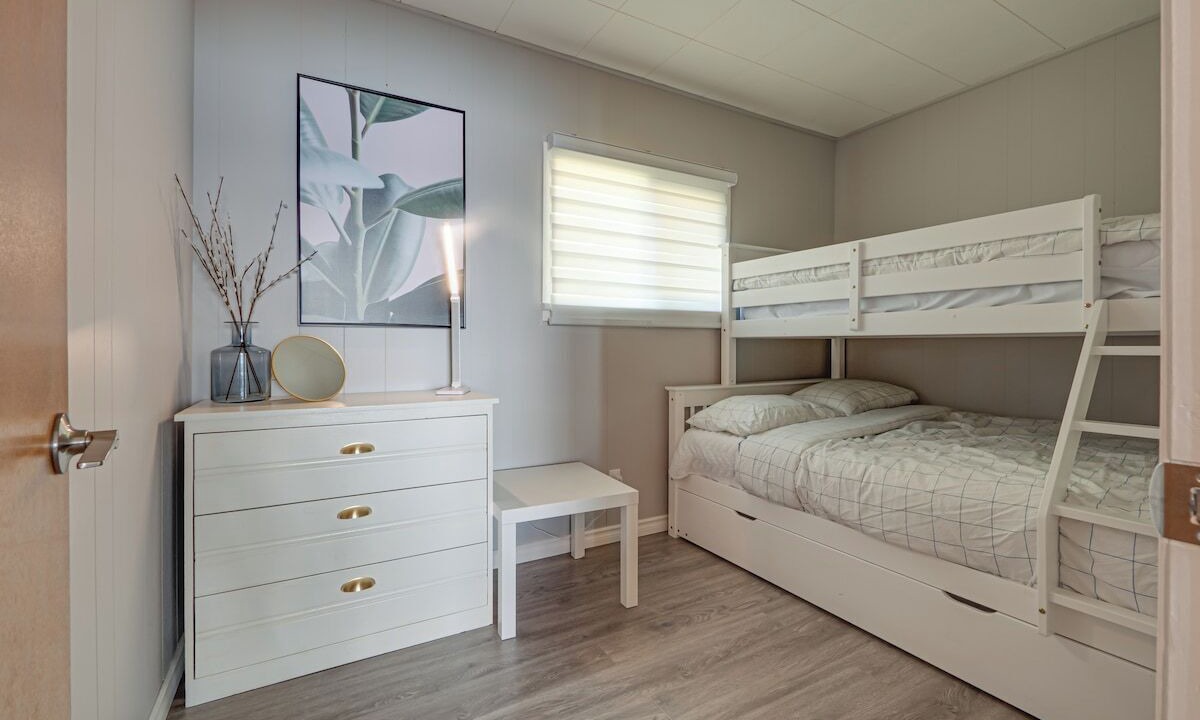 Photo of Bedroom in Algonquin Highlands