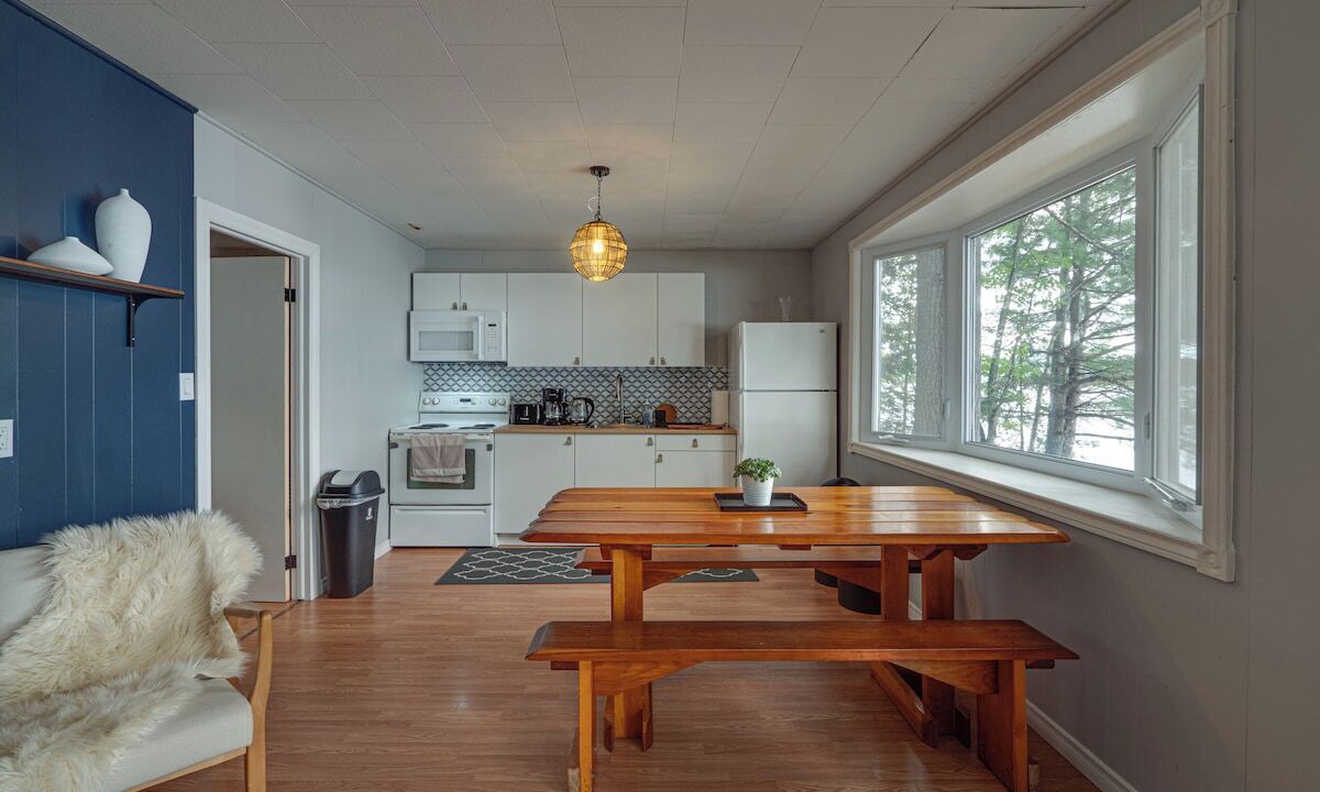 Photo of Kitchen in Algonquin Highlands