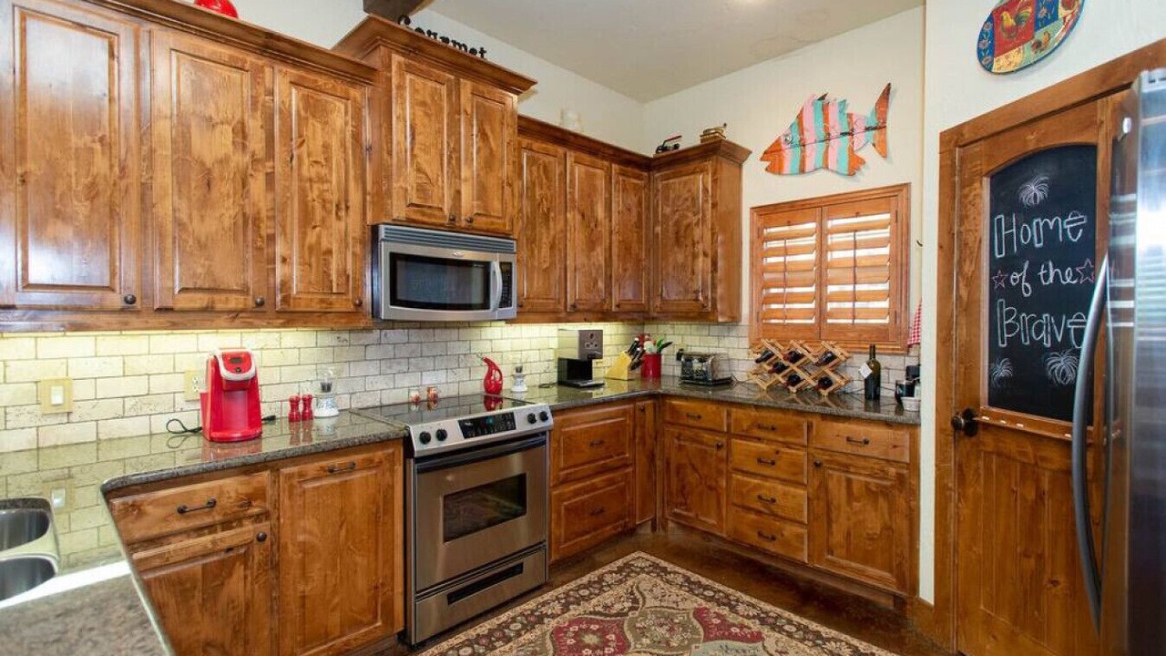 Photo of Others in Carolyn Estates