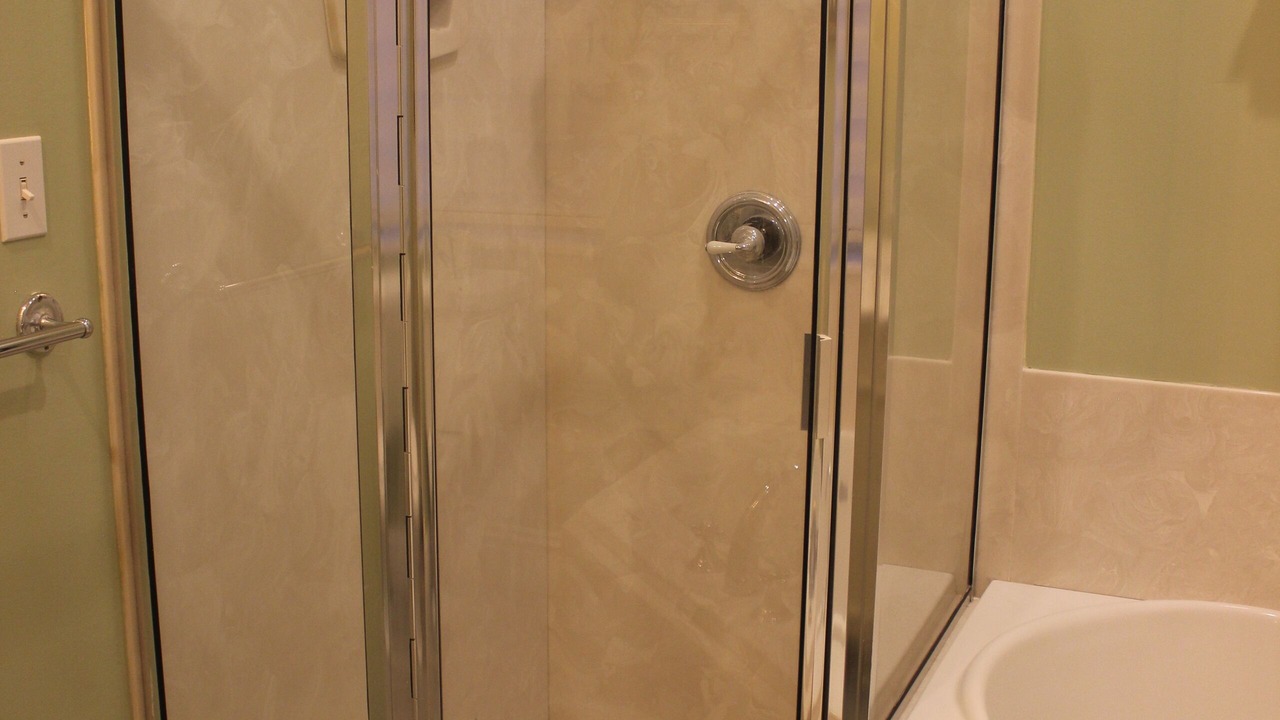 Photo of Bathroom in Lafayette Square