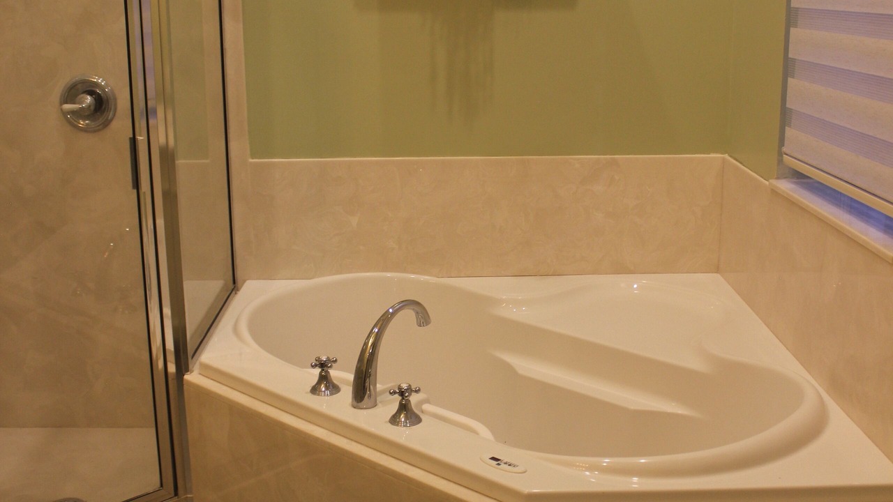 Photo of Bathroom in Lafayette Square