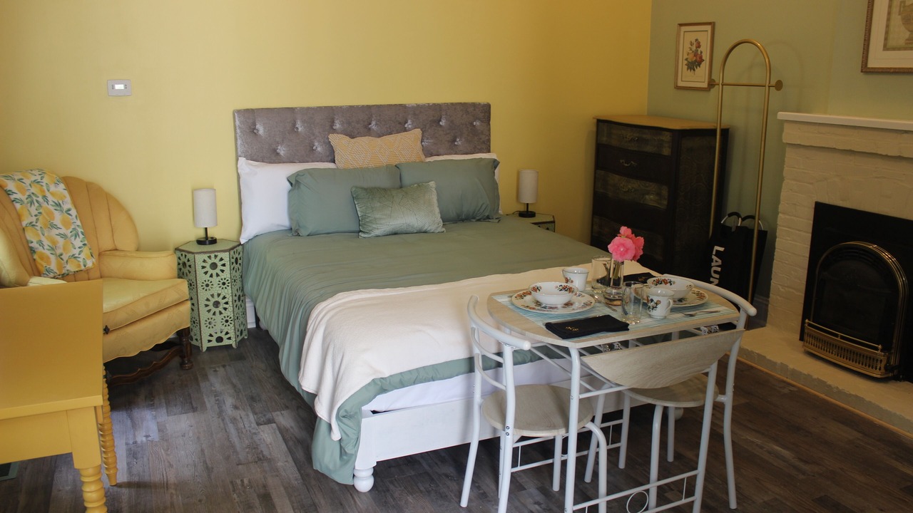 Photo of Bedroom in Lafayette Square