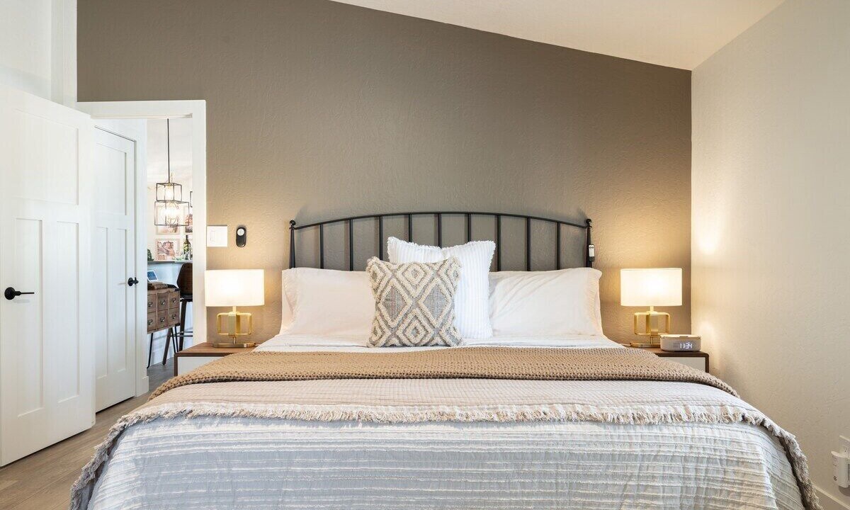Photo of Bedroom in Desert View Village