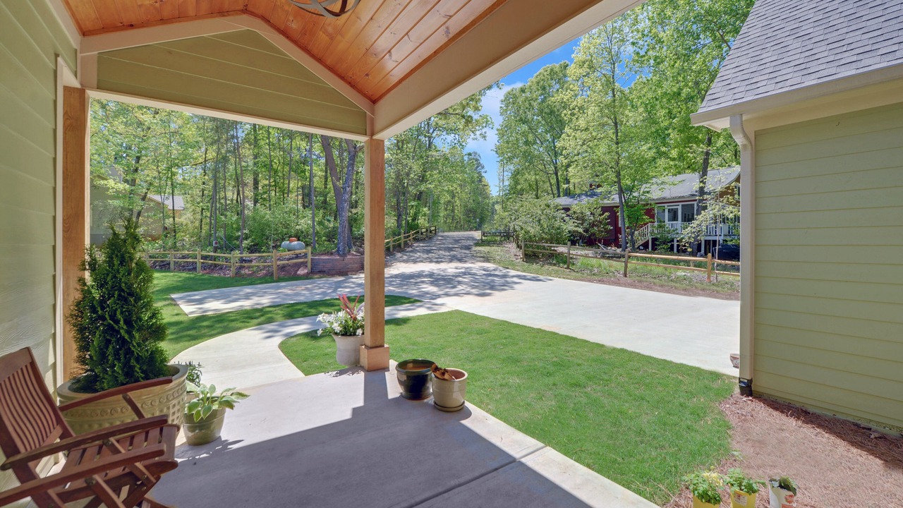 Photo of Patio Balcony in Reed Creek