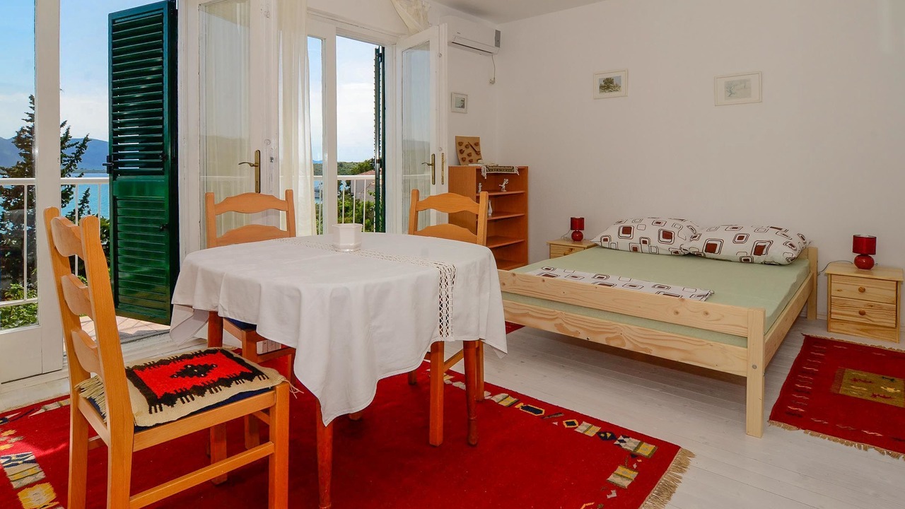 Photo of Bedroom in Loviste