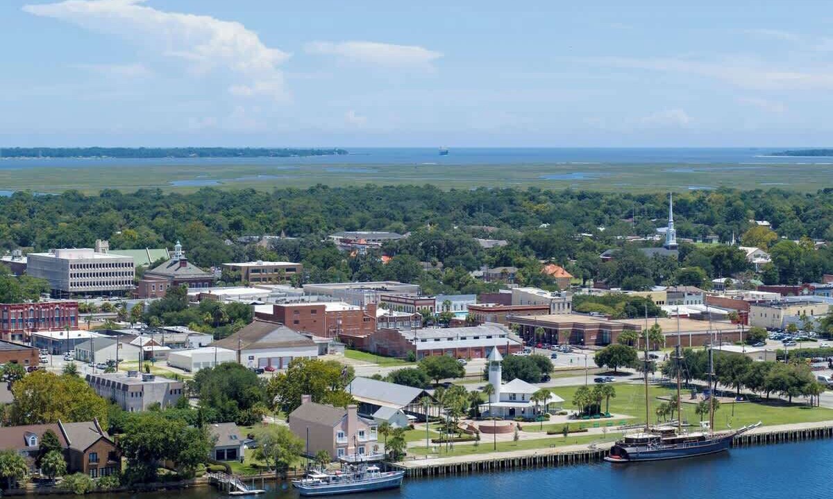 Photo of Others in Country Club Estates