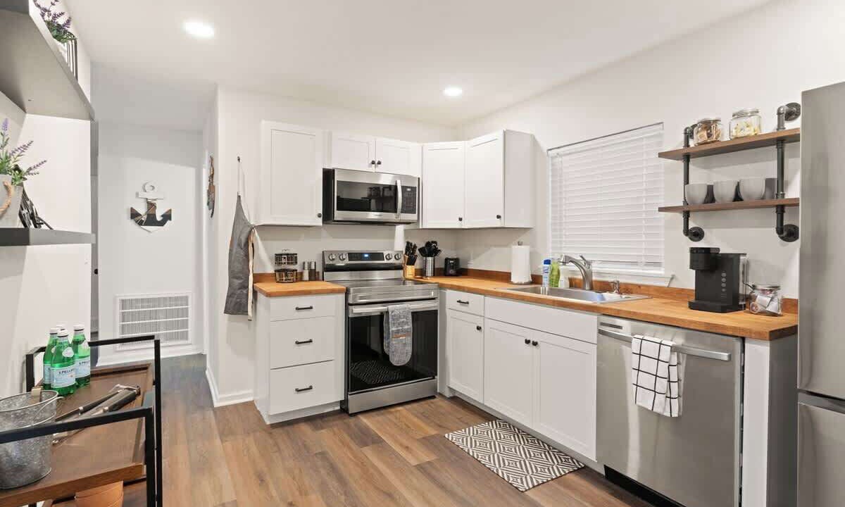 Photo of Kitchen in Country Club Estates