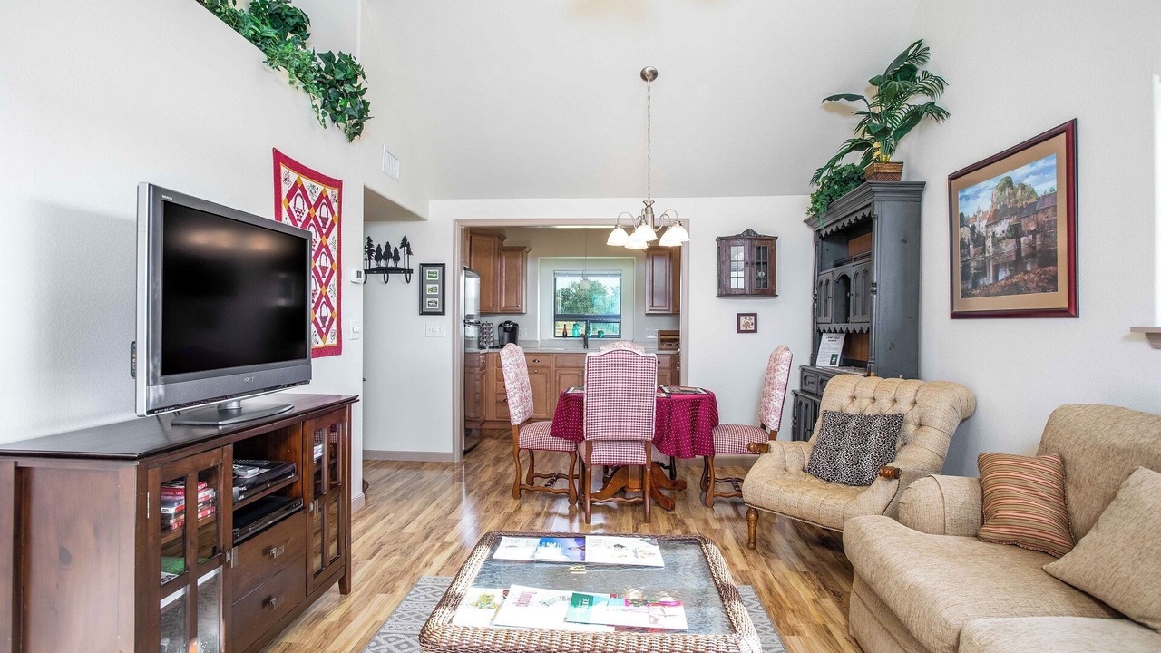 Photo of Livingroom in Fredericksburg