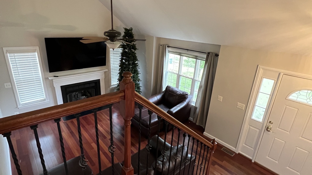 Photo of Livingroom in Corbin