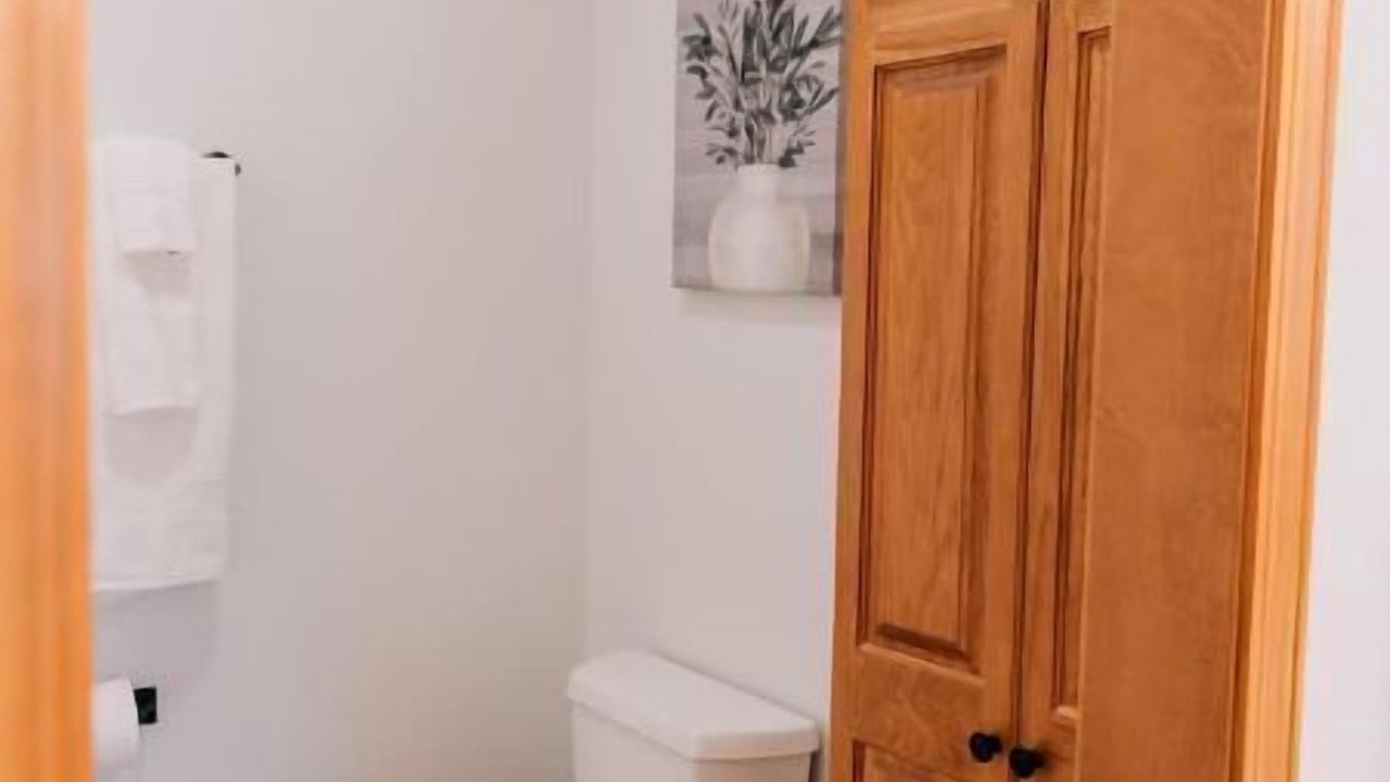 Photo of Bathroom in Nappanee