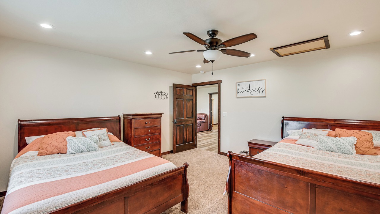 Photo of Bedroom in Lingle