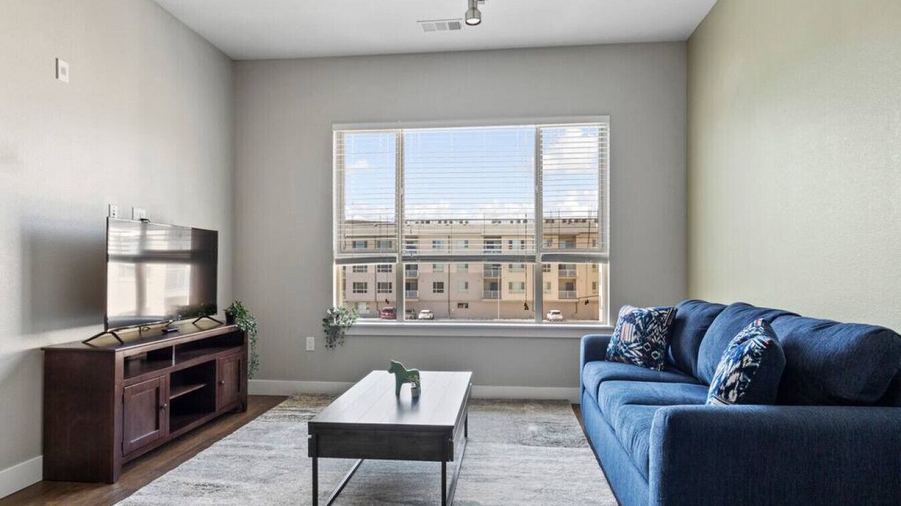 Photo of Livingroom in Lone Tree