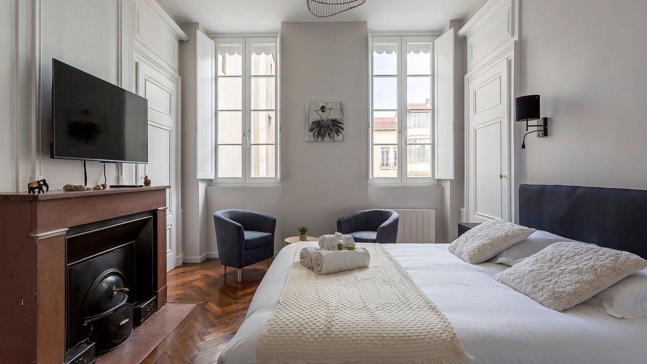 Photo of Bedroom in Carnot - Gailleton