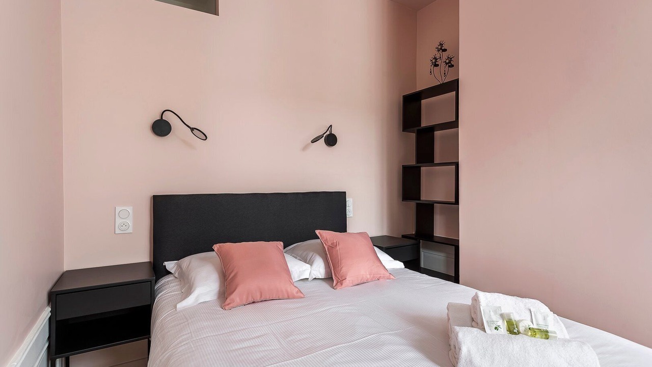 Photo of Bedroom in Carnot - Gailleton