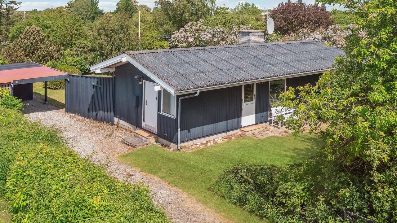 Photo of Others in Venemose