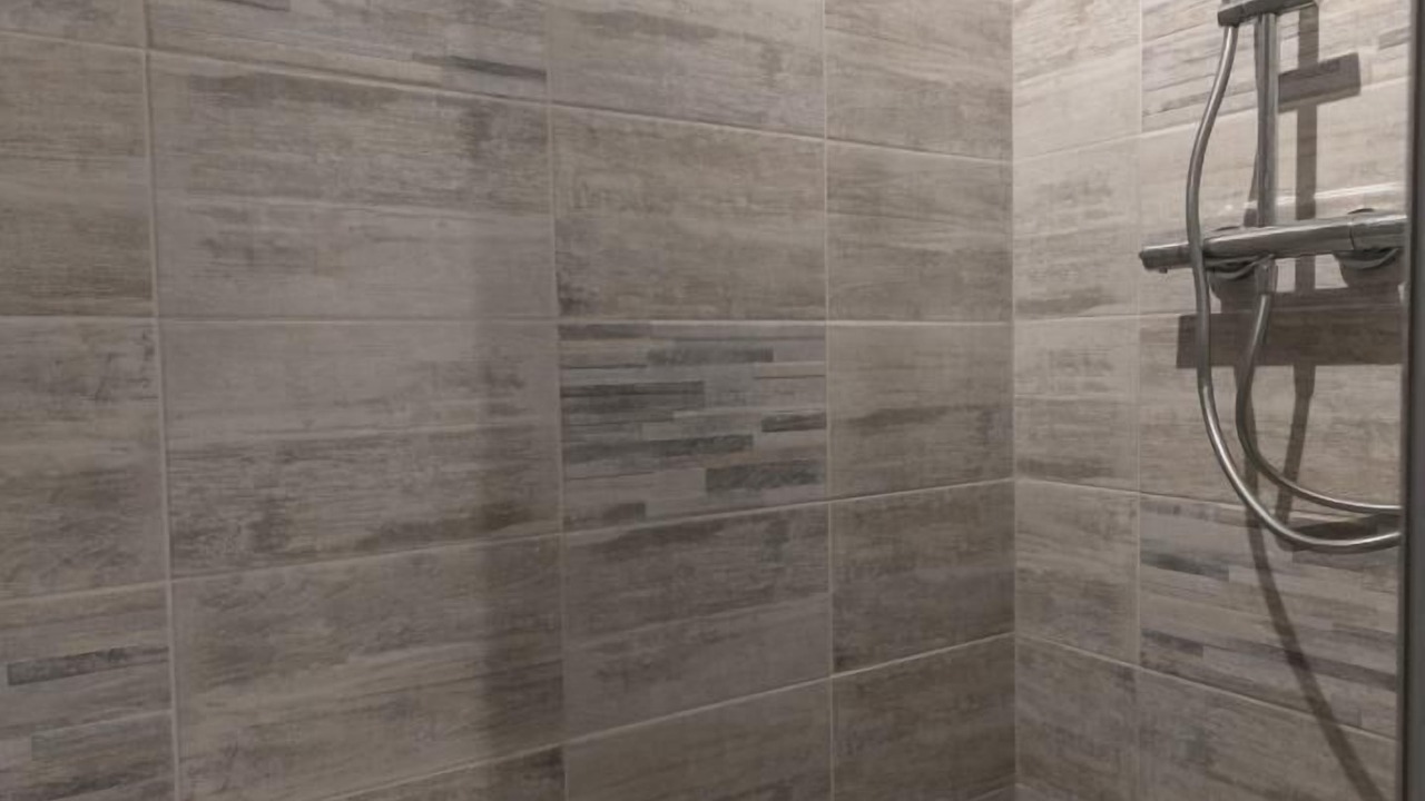 Photo of Bathroom in Orcines