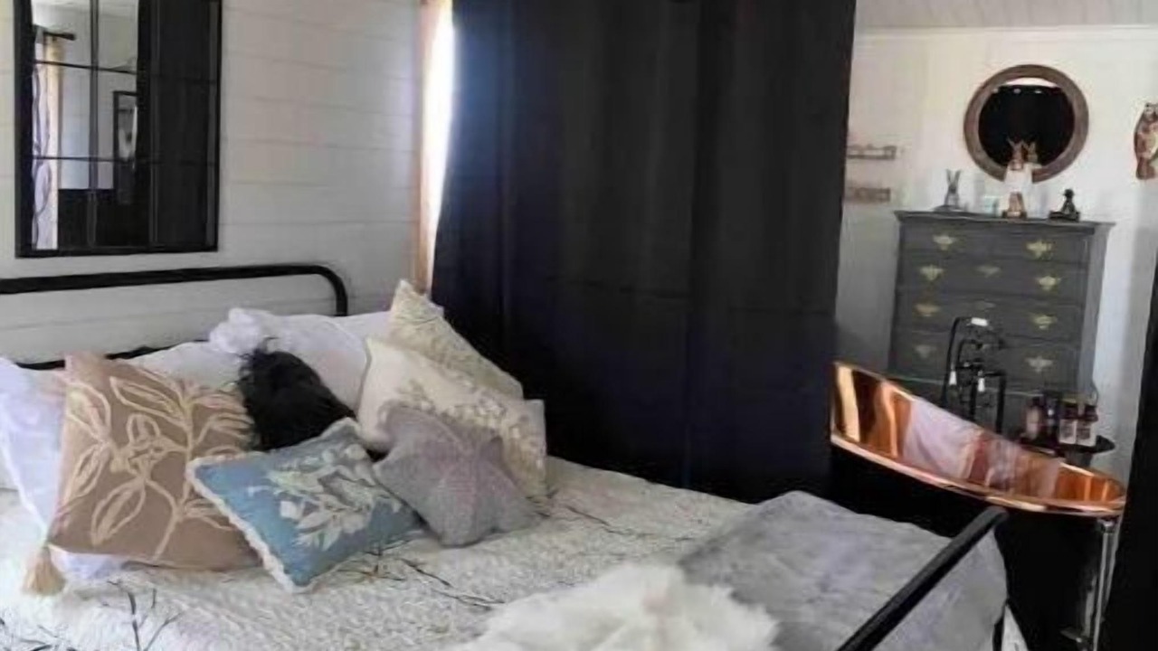 Photo of Bedroom in Seneca