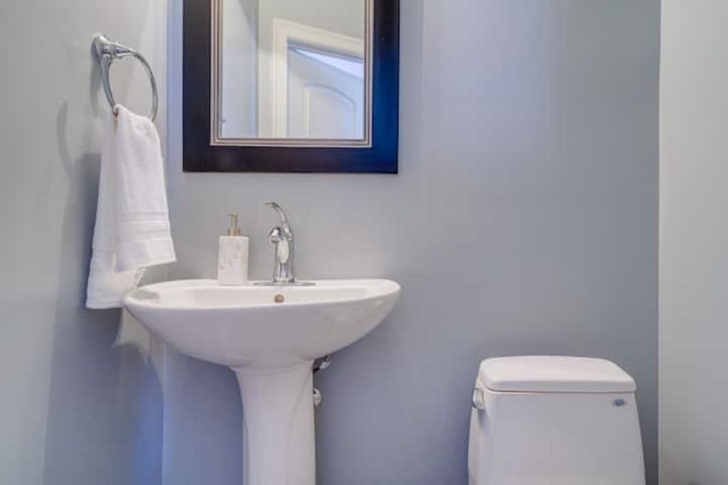 Photo of Bathroom in Downtown Memphis