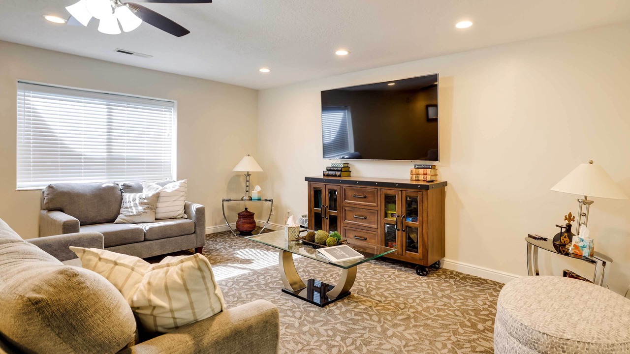 Photo of Bedroom in Hildale