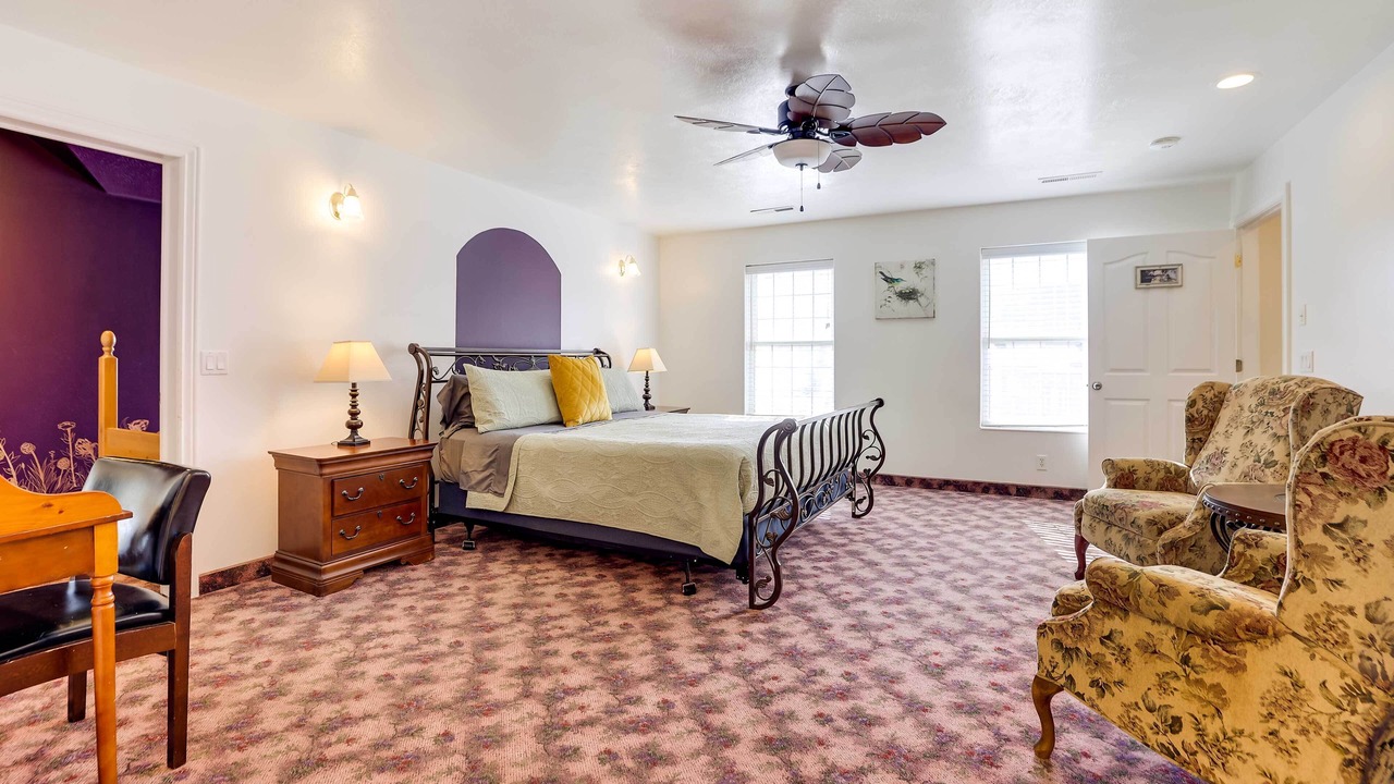 Photo of Bedroom in Hildale