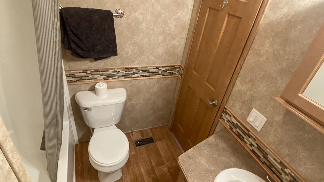 Photo of Bathroom in Virgil