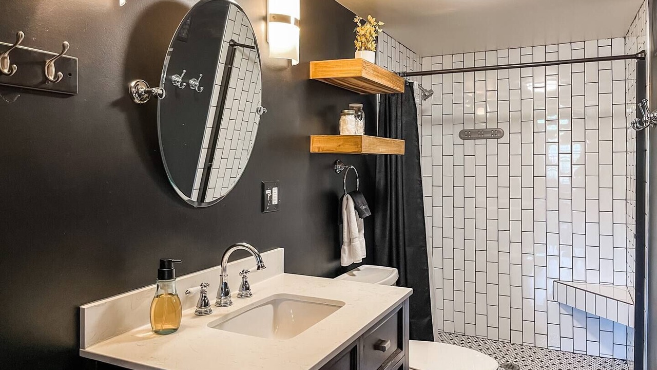 Photo of Bathroom in Marion