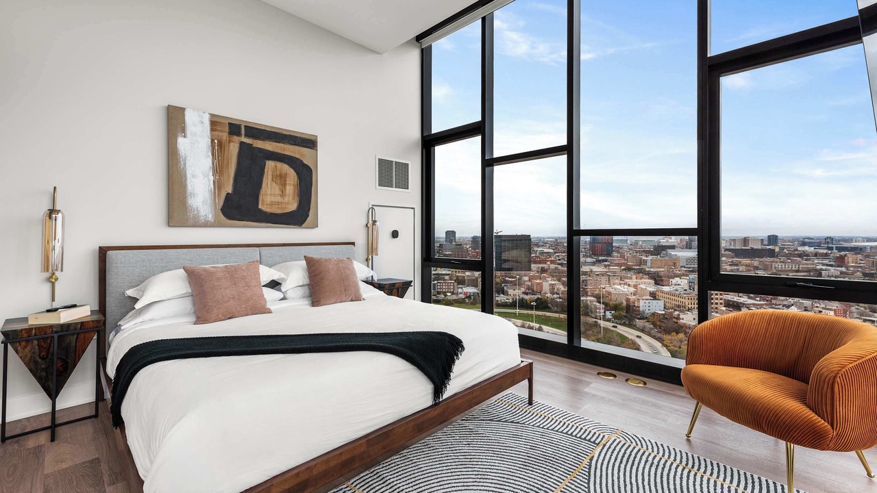 Photo of Bedroom in River West