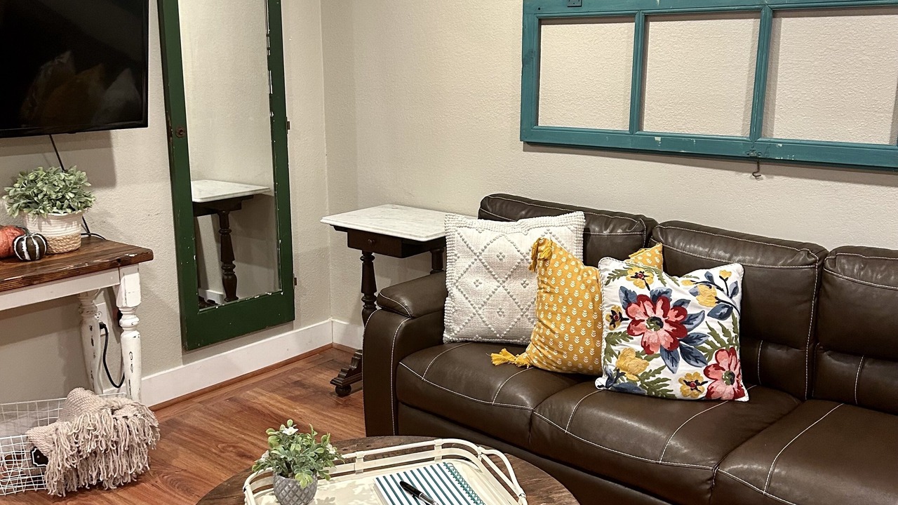 Photo of Livingroom in Forney