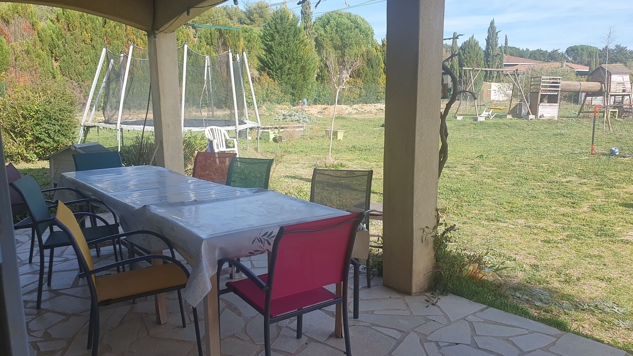 Photo of Outdoor in Cabries