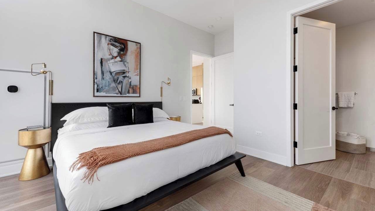 Photo of Bedroom in River West