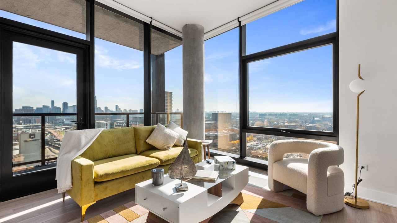 Photo of Livingroom in West Loop