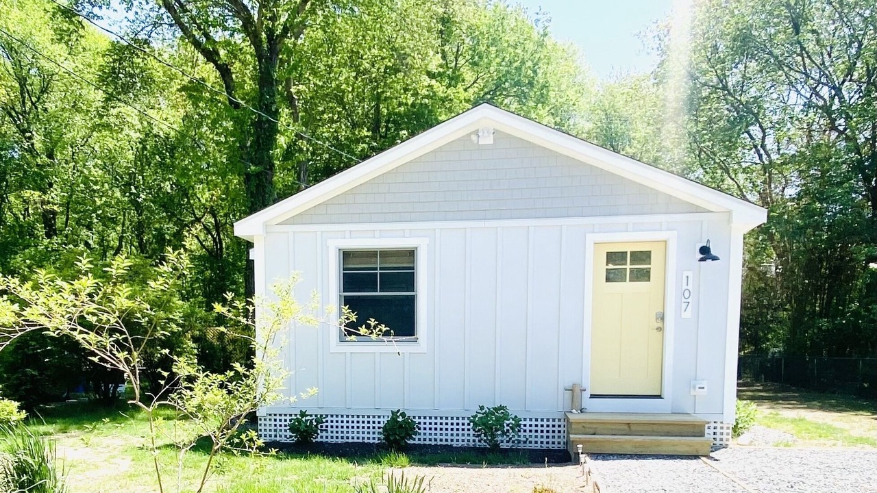 Photo of Outdoor in Jamestown Shores