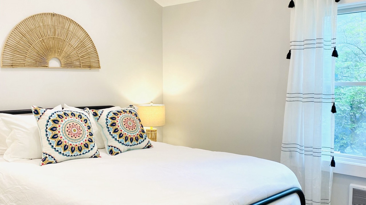 Photo of Bedroom in Jamestown Shores