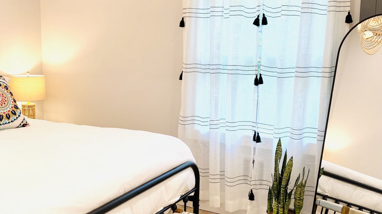 Photo of Bedroom in Jamestown Shores