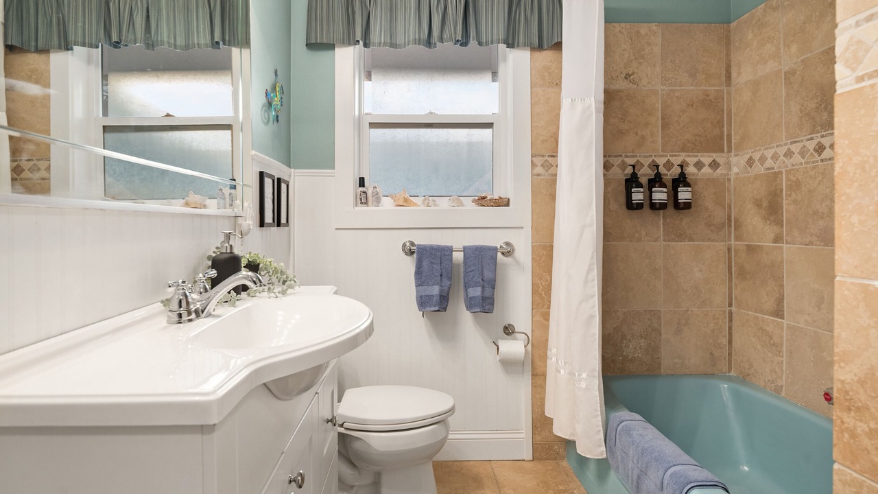 Photo of Bathroom in Three Tree Point
