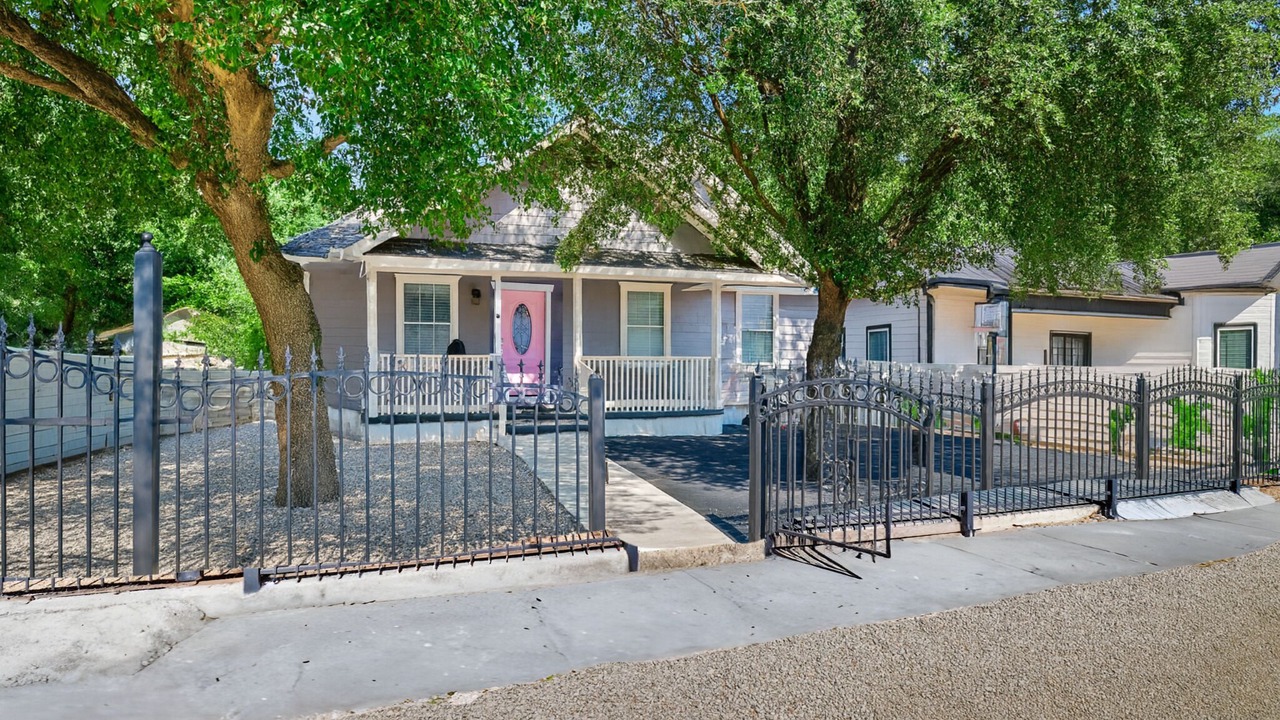 Photo of Outdoor in Eastside Promise Neighborhood