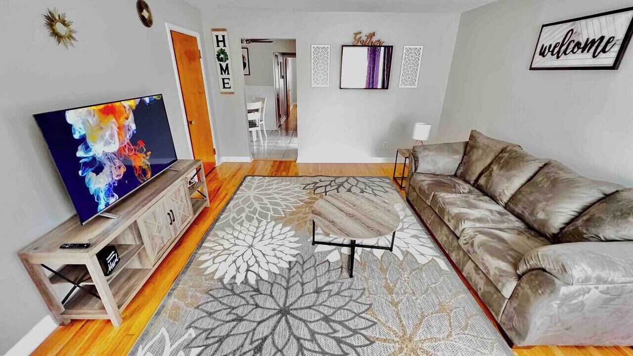 Photo of Livingroom in Westwood
