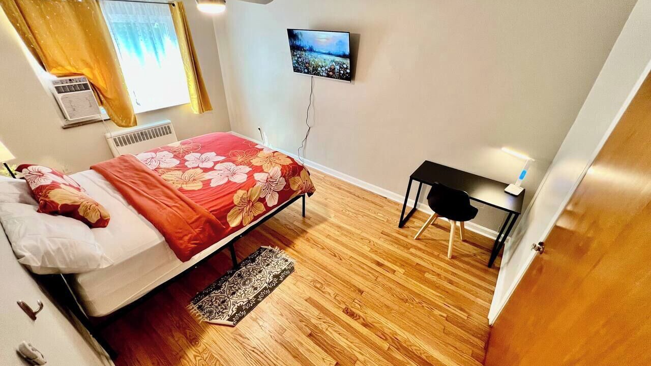 Photo of Bedroom in Westwood