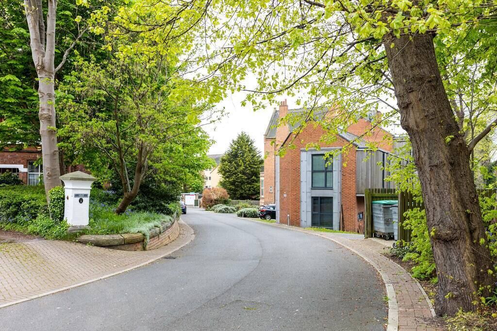 Photo of Outdoor in Wakefield