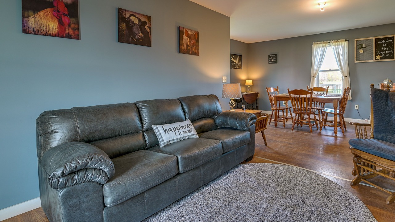 Photo of Livingroom in Sprout Brook