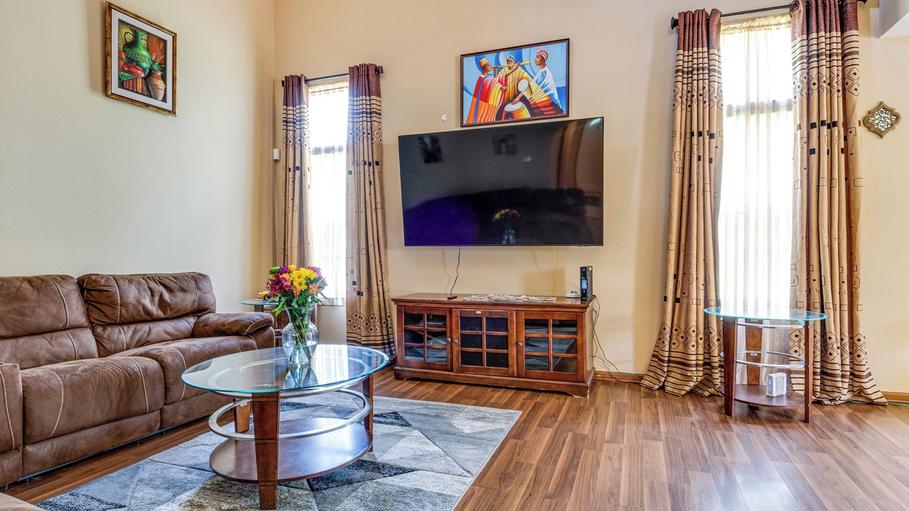 Photo of Livingroom in Wayne