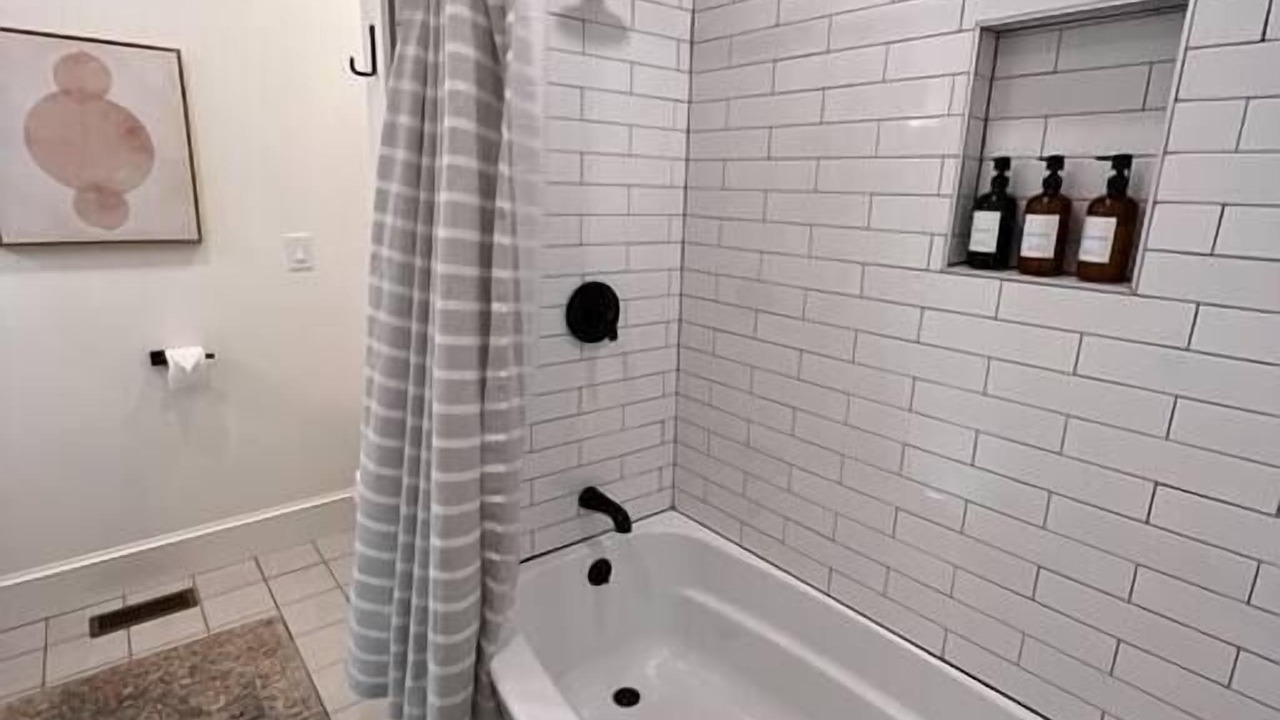 Photo of Others in Jefferson