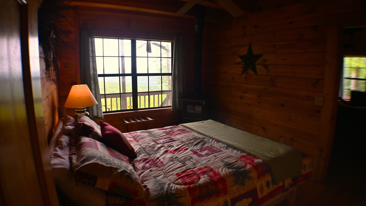 Photo of Bedroom in Sewanee