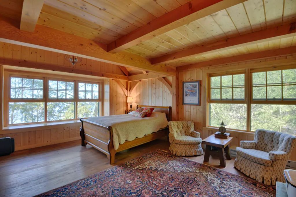 Photo of Bedroom in Brier Hill