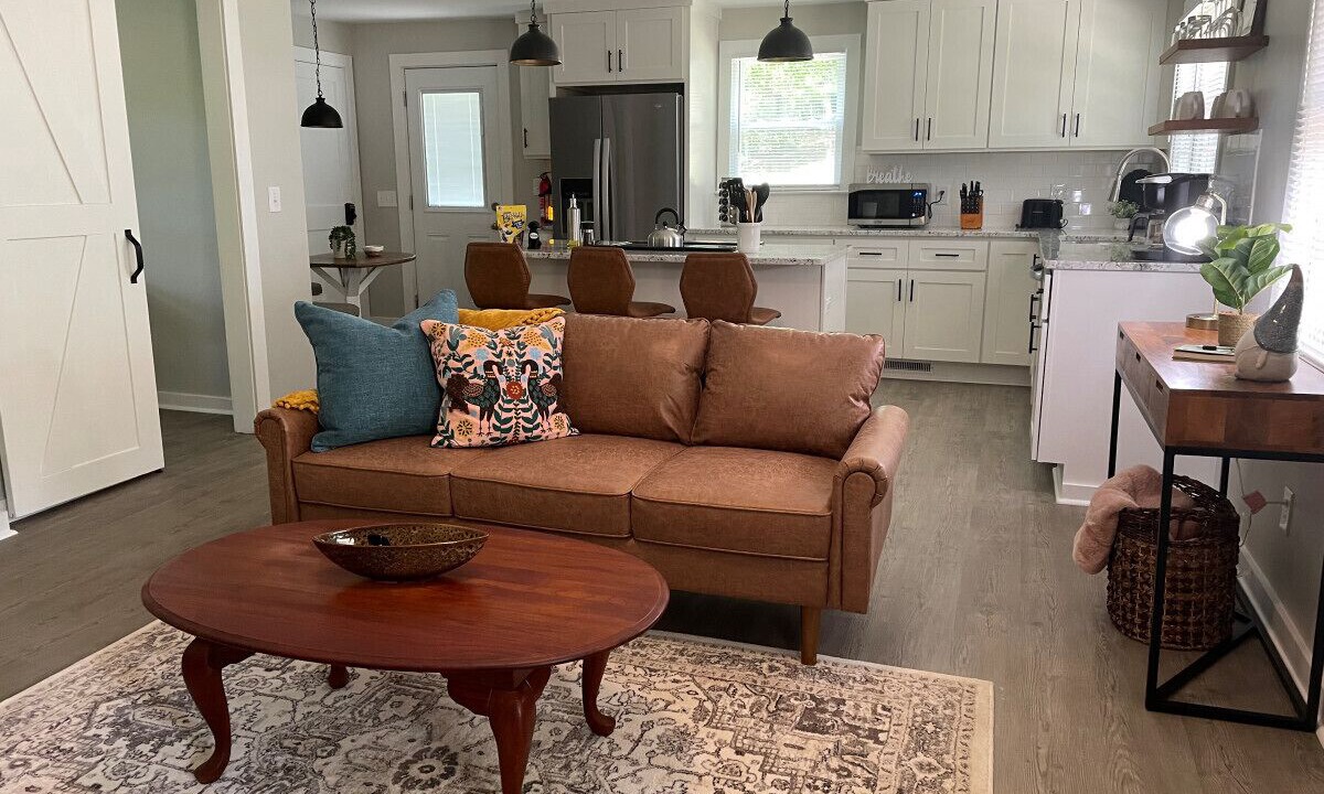 Photo of Livingroom in Winston - Salem