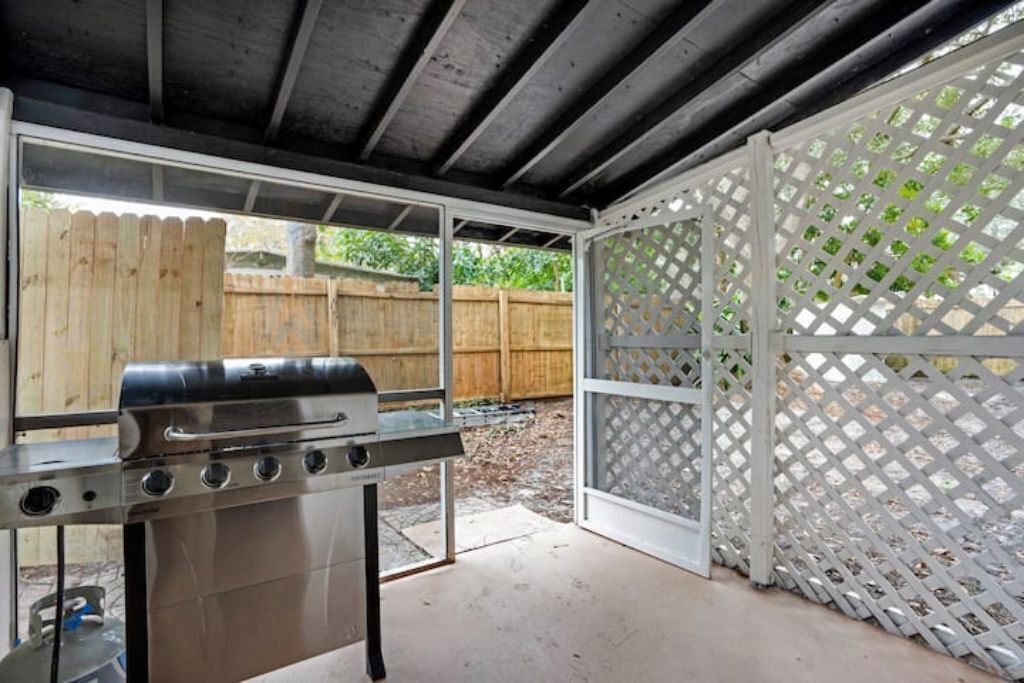 Photo of Patio Balcony in South Gate Ridge