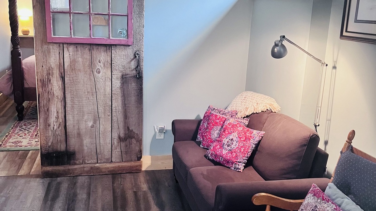 Photo of Livingroom in Waterbury