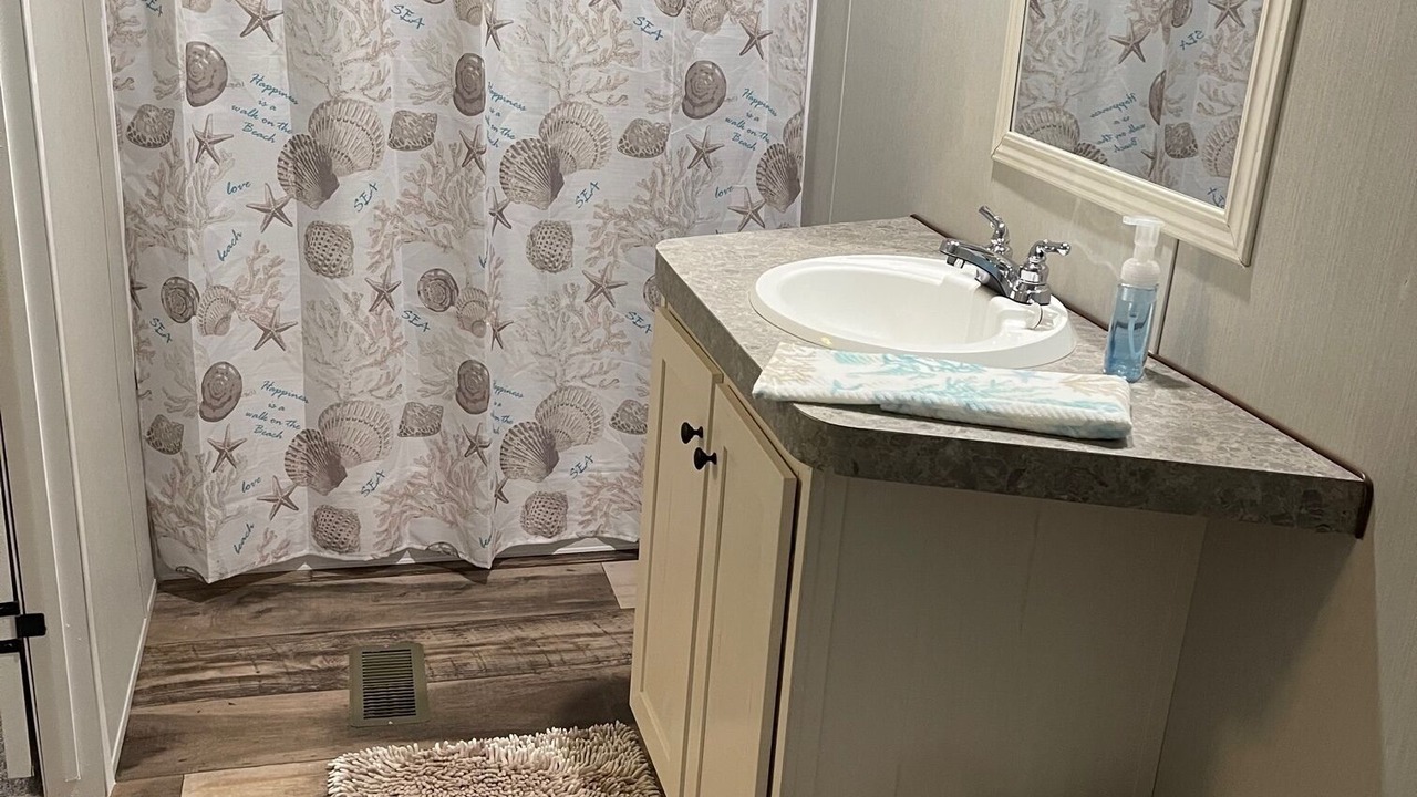 Photo of Bathroom in Valona