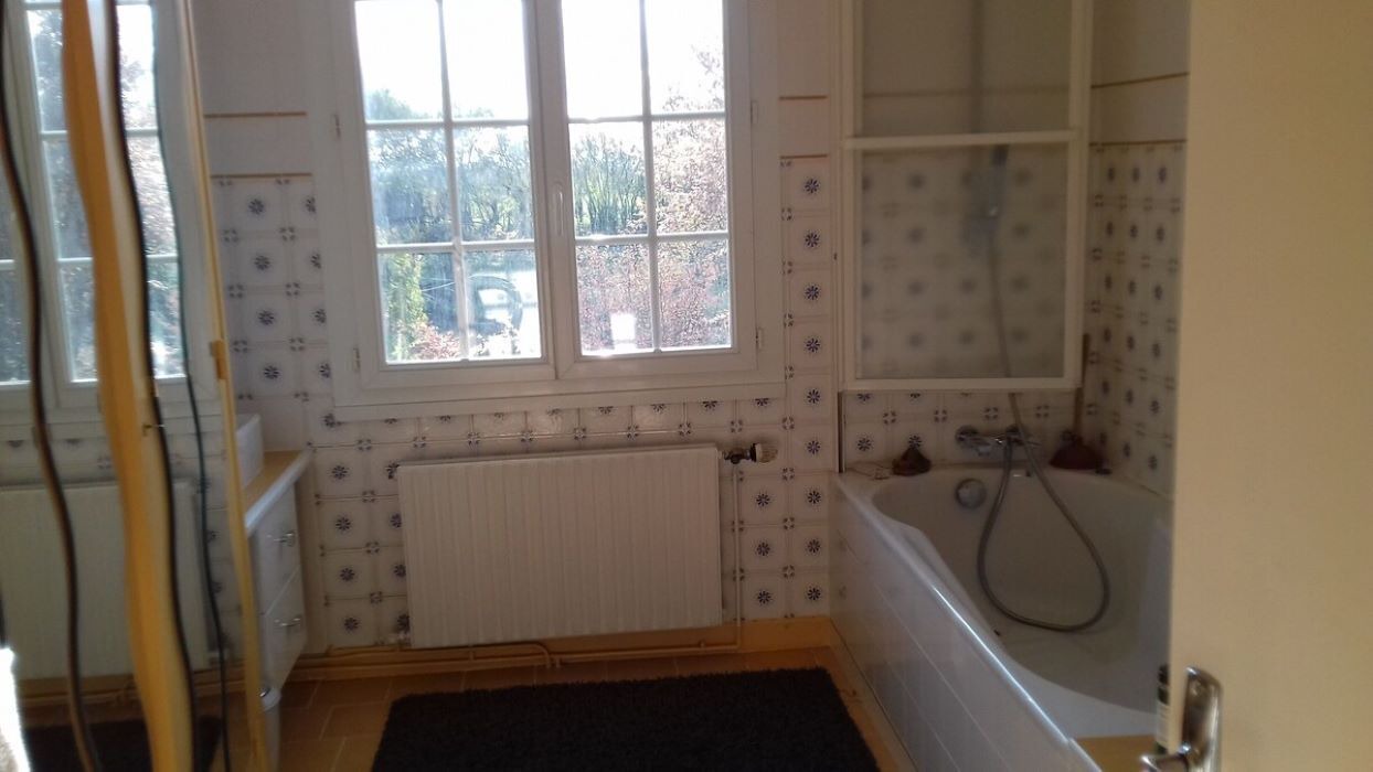 Photo of Bathroom in Tupin-et-Semons